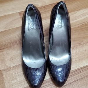 Purple snakeskin style 3 inch heels